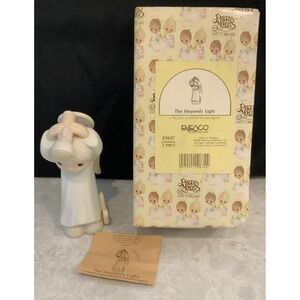 Precious Moments Porcelain Figurine (E-5637-The Heavenly LIght)